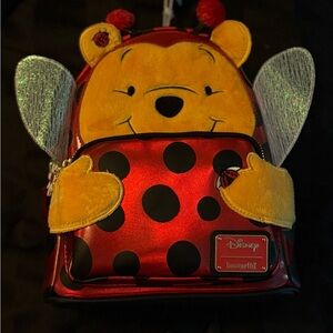 Disney lounge fly hard tag  lady bug Winnie the Pooh